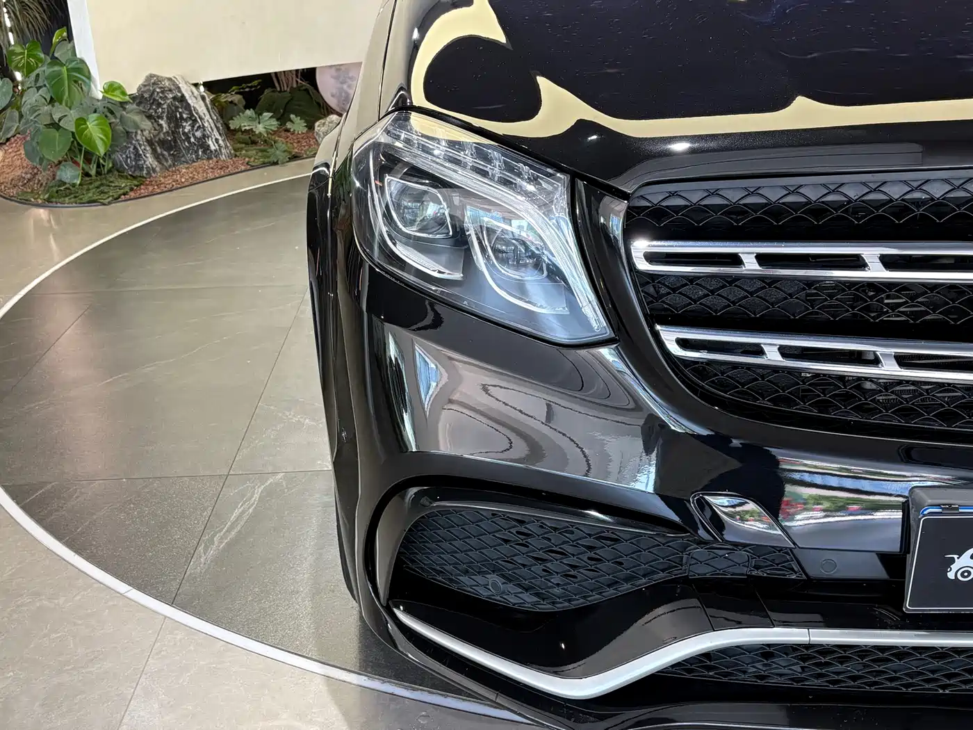 Mercedes-Benz GLS AMG 2016 AMG GLS 63 4MATIC фото 4