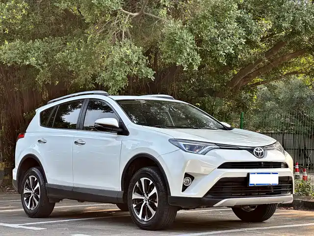TOYOTA RAV4 RONGFANG