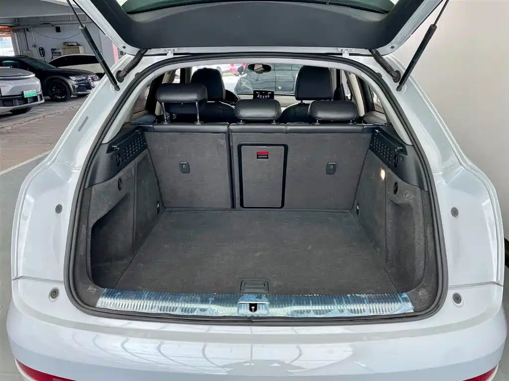 Audi Q3 2015 30 TFSI Comfort фото 16