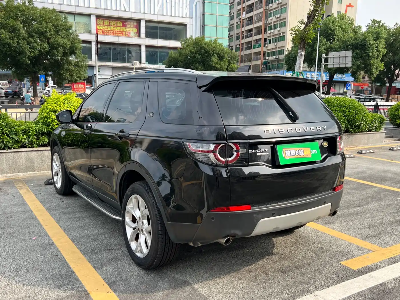 Land Rover Discovery Sport 2017 2.0T HSE фото 5