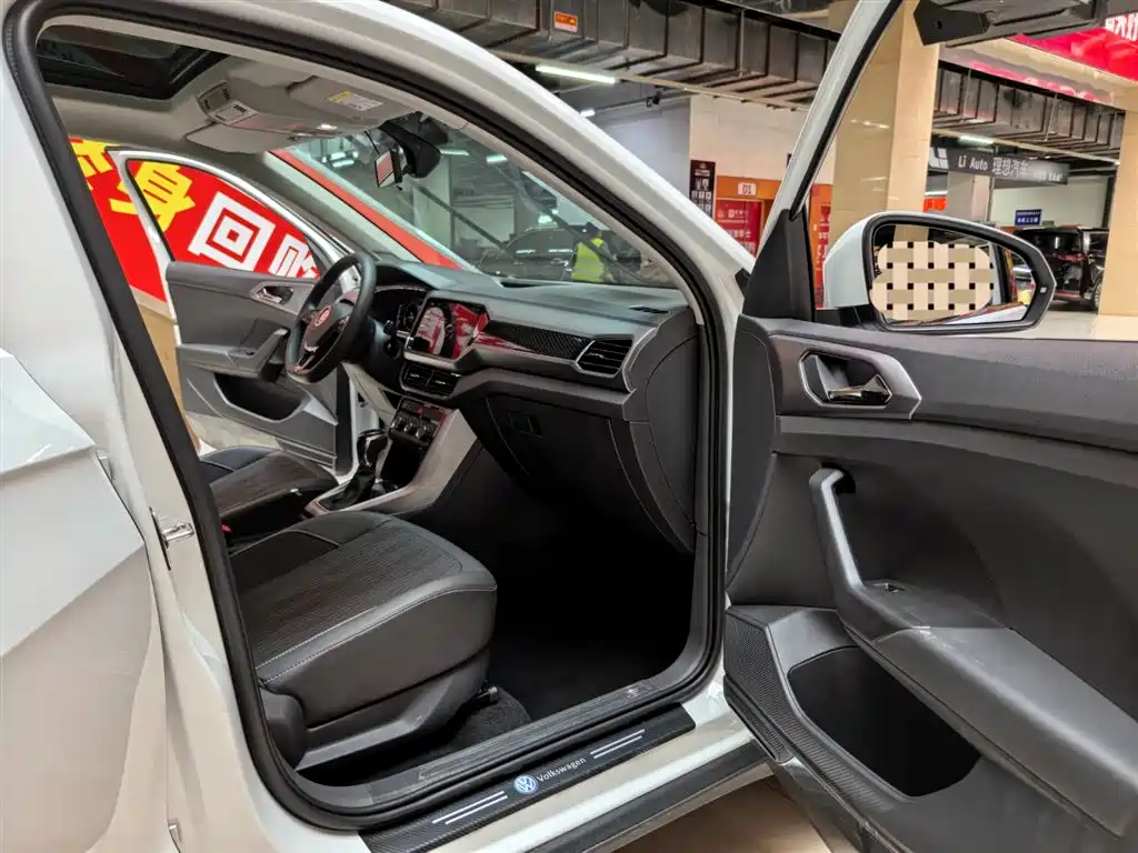 VOLKSWAGEN TU KAI