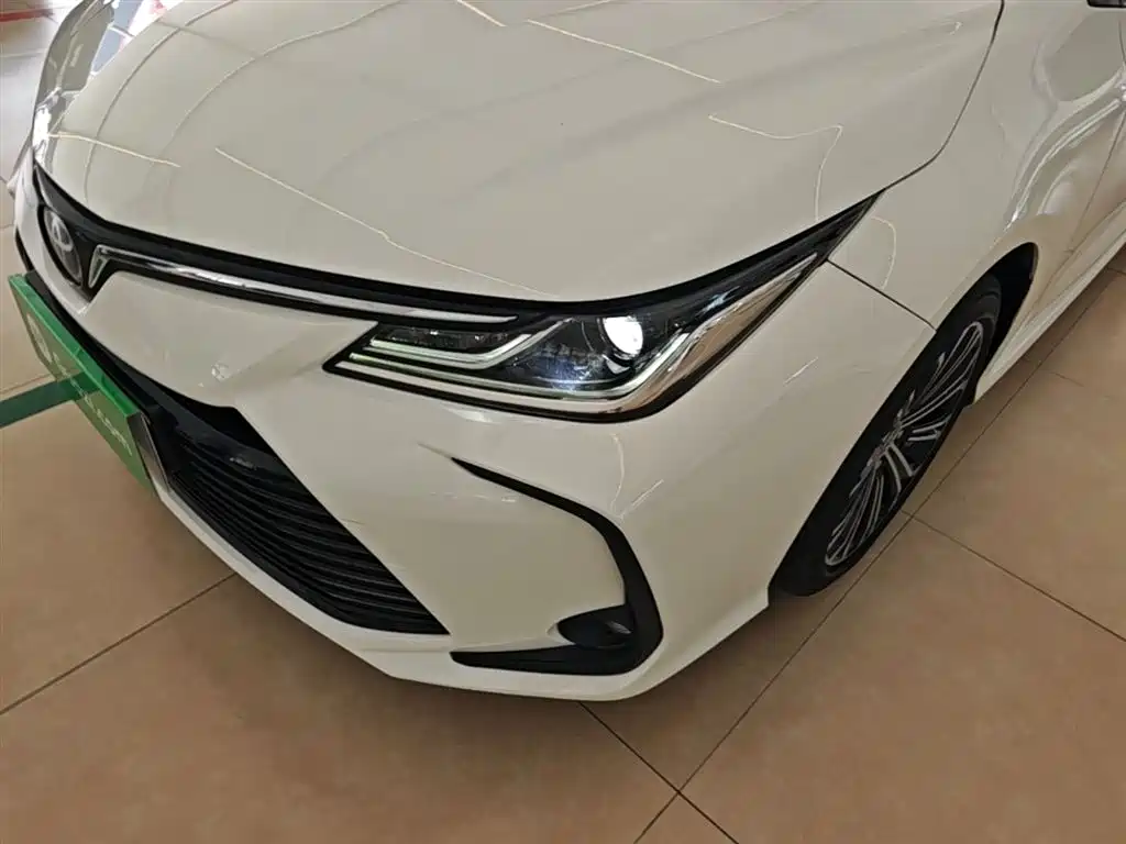 Toyota Corolla 2019 1.2T S-CVT Sport Edition фото 24
