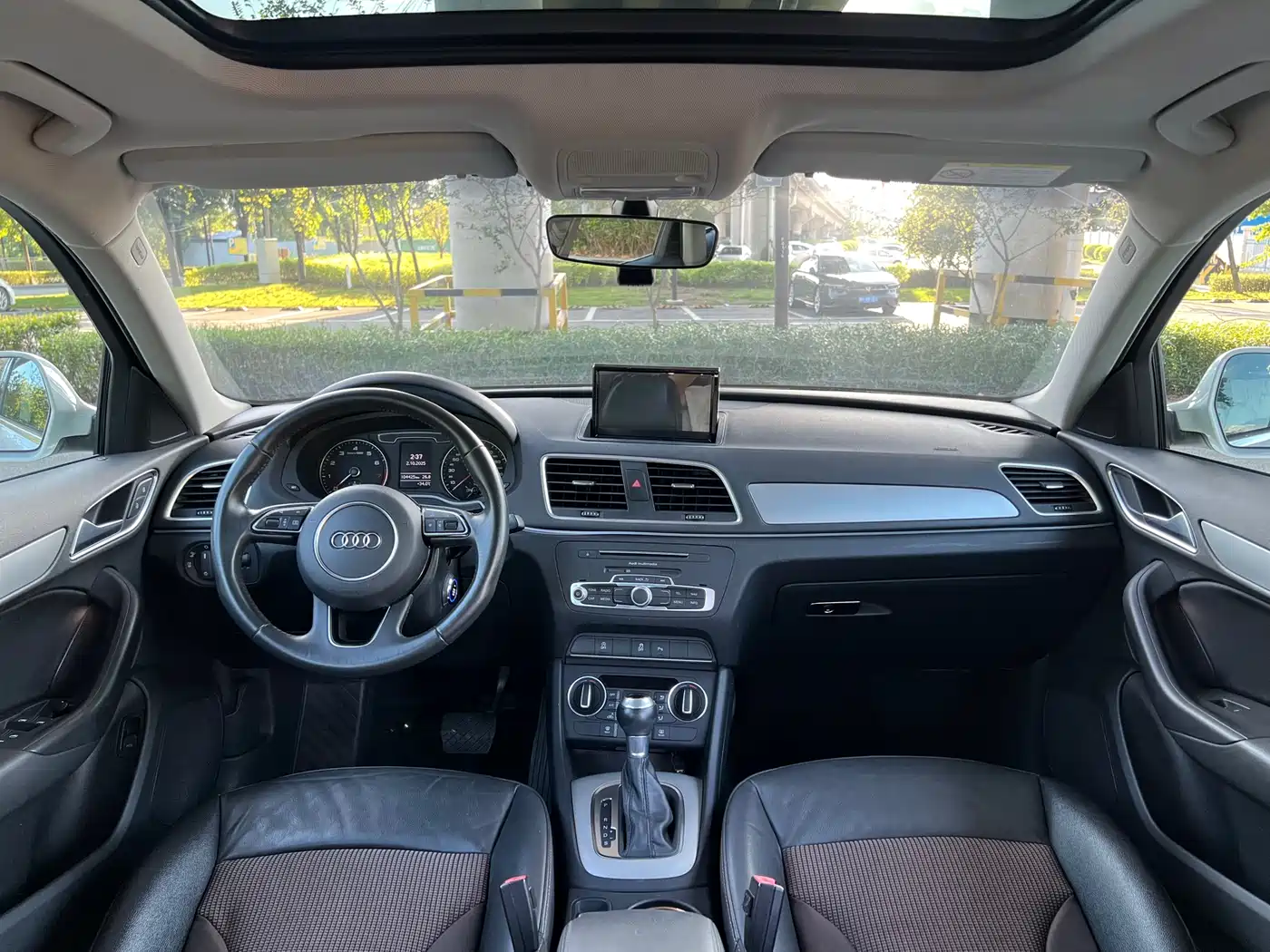 Audi Q3 2018 30th Anniversary Edition 30 TFSI Fashion фото 10