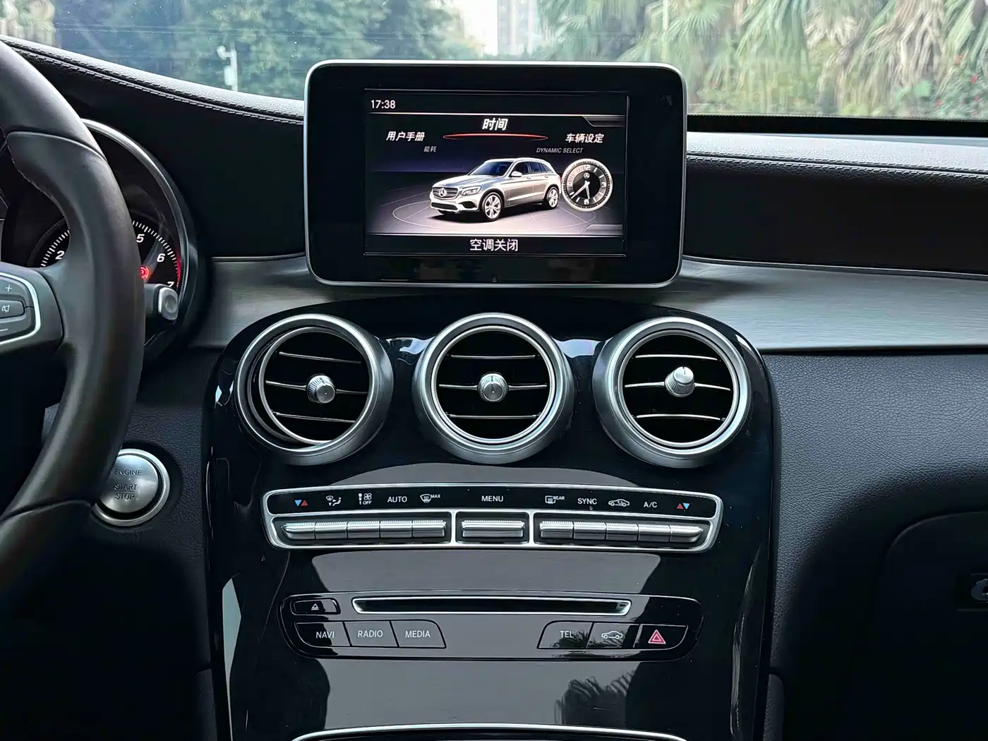 Mercedes-Benz GLC 2019 Model GLC 200 L 4MATIC фото 10