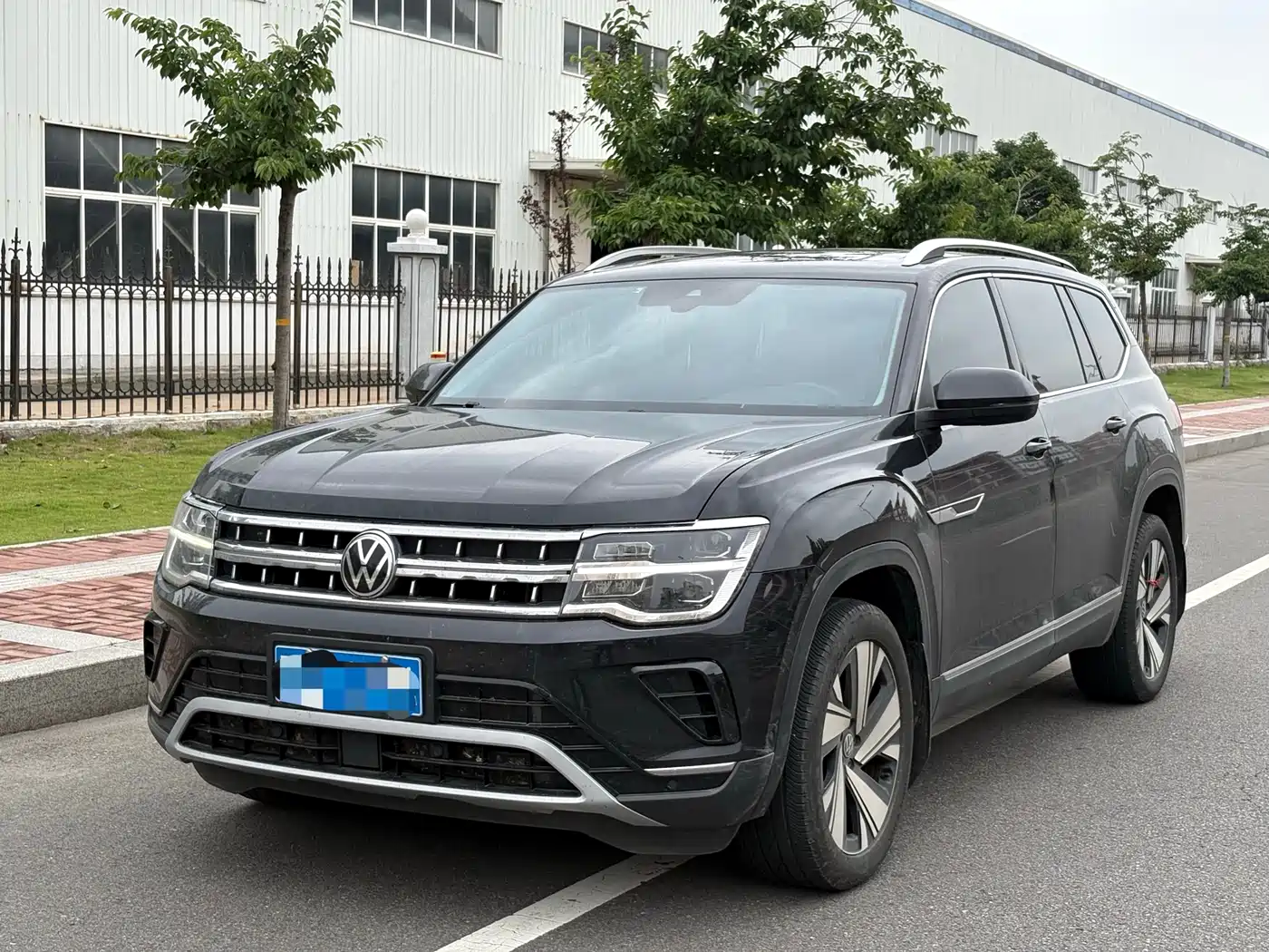 Volkswagen Teramont 2023 380TSI AWD Exclusive Luxury Edition фото 2