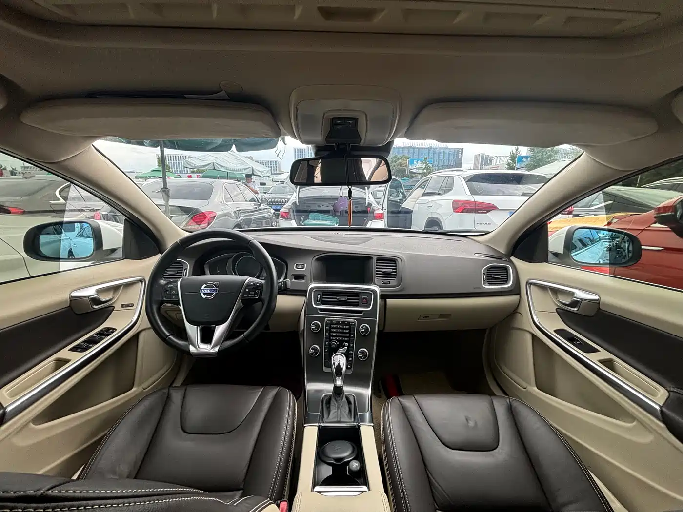 Volvo S60 2014 2014 Volvo S60L T5 Zhi Yu Edition