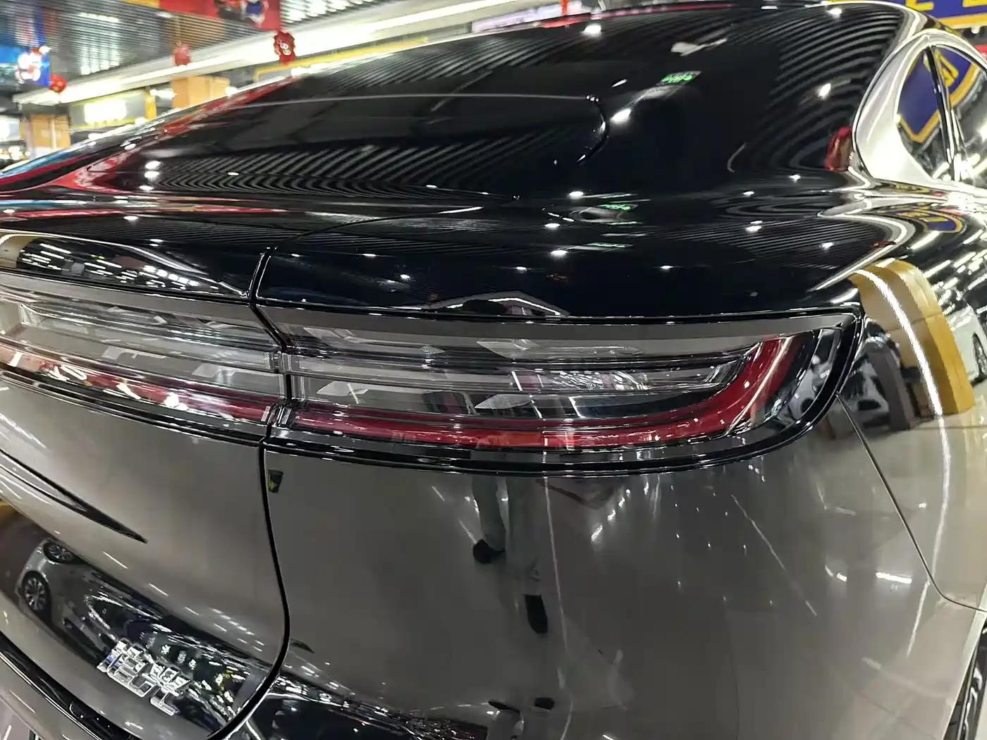 Voyah Auto VOYAH Zhuiguang 2024 PHEV AWD Ultra Long Range Flagship фото 6