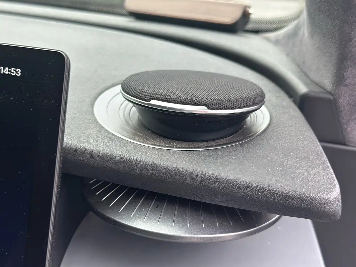 Geely Galaxy Galaxy E8 2024 665km RWD Starship Voyager Edition фото 14