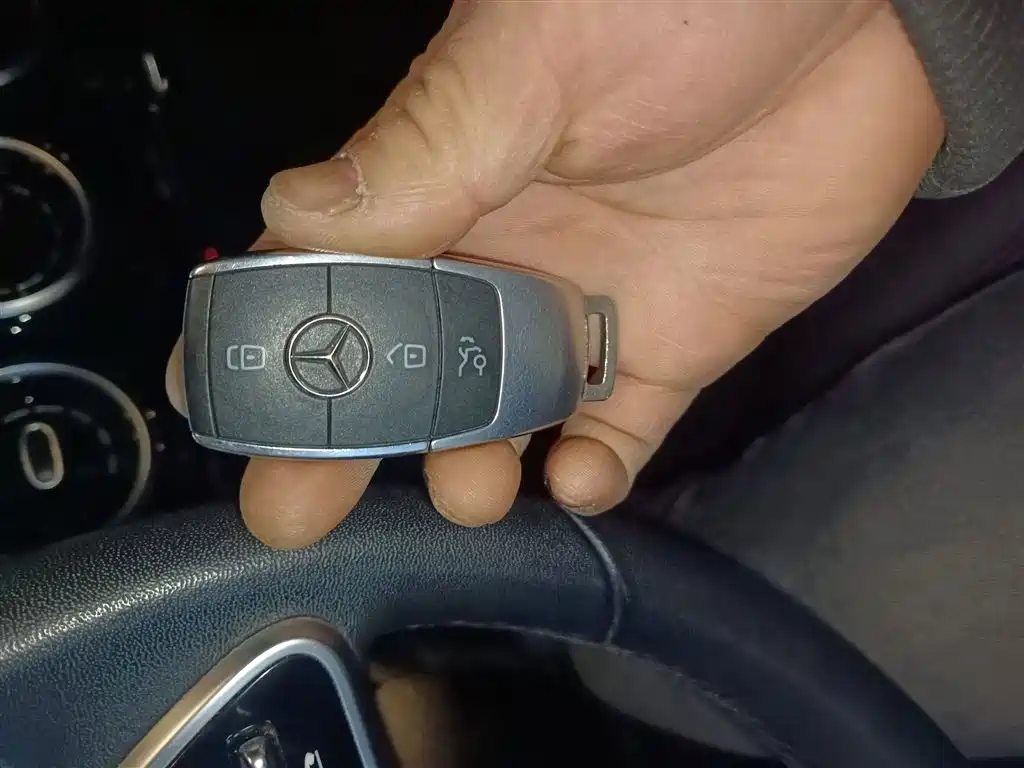 MERCEDES-BENZ CLASS A