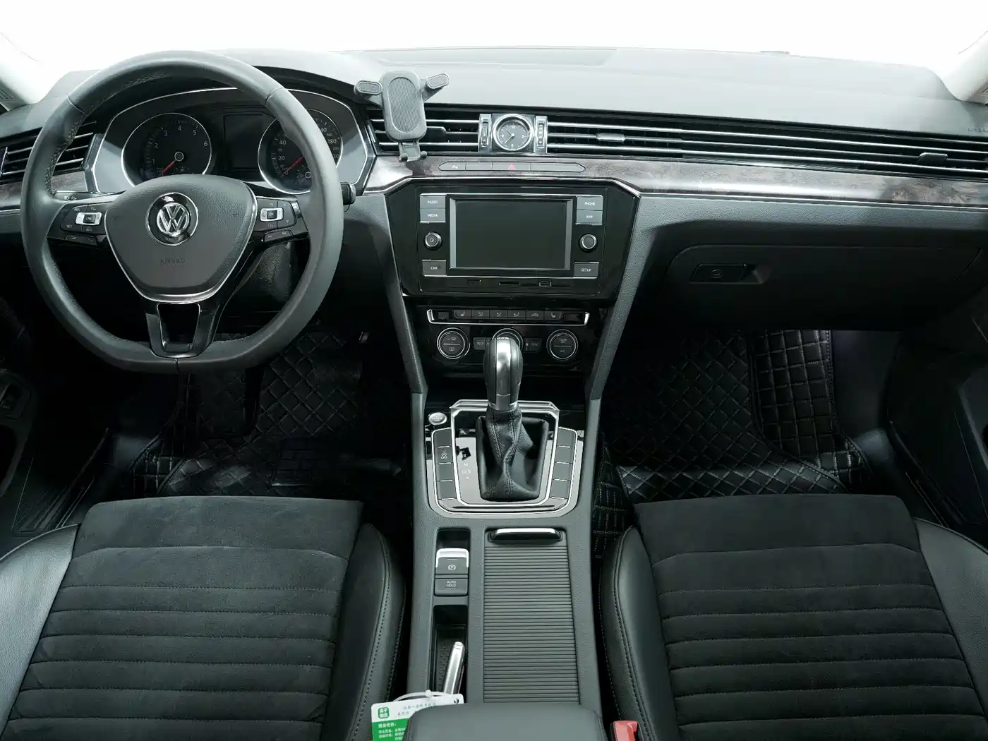 Volkswagen Magotan 2018 330TSI DSG Luxury фото 4