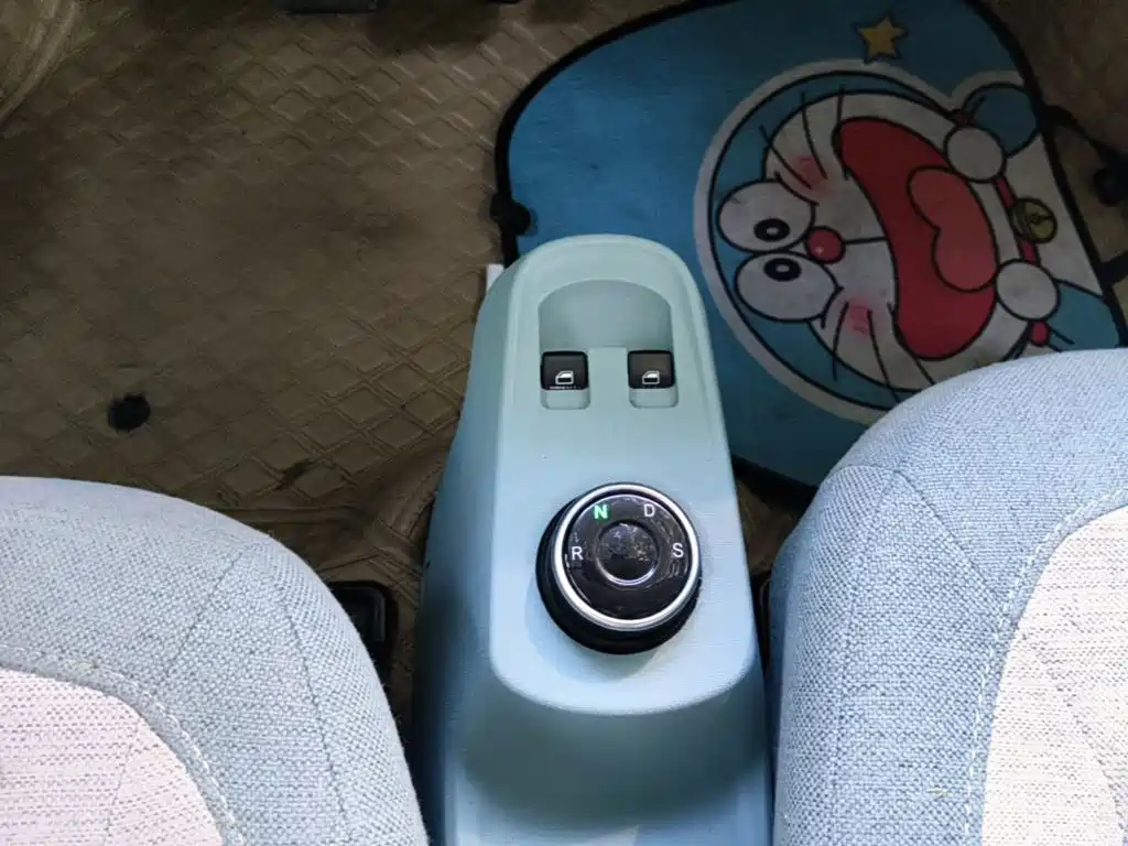Lingbao Auto Lingbao Uni 2023 2022 Super Sweet Edition