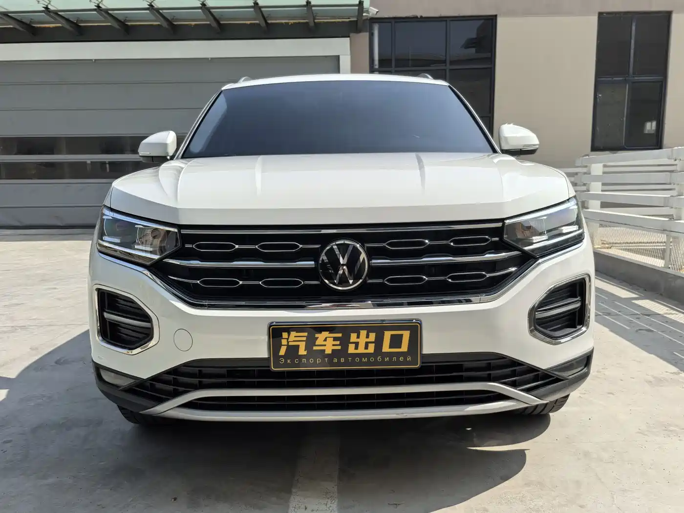 Volkswagen Tayron 2022 280TSI 2WD Luxury Smart Connect Edition фото 2