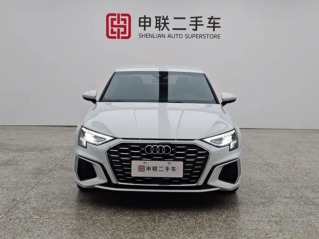 Audi A3 2021 Sportback 35 TFSI Progressive Sport фото 2