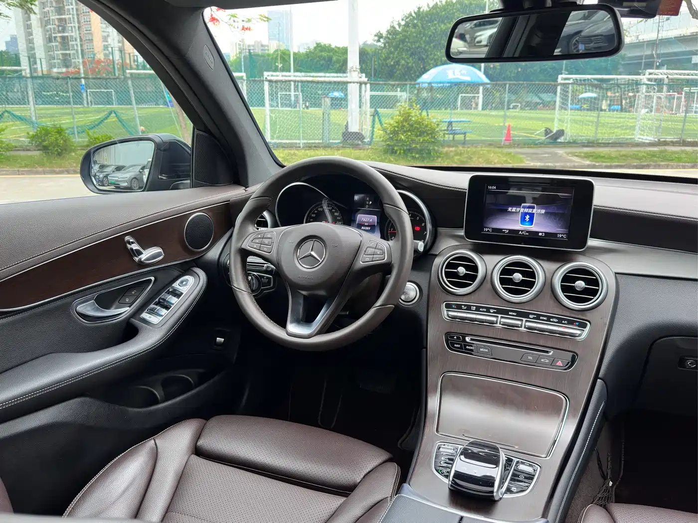Mercedes-Benz GLC 2019 Model GLC 200 L 4MATIC фото 17