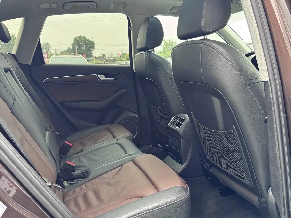 Audi Q5 2015 40 TFSI Comfort фото 13