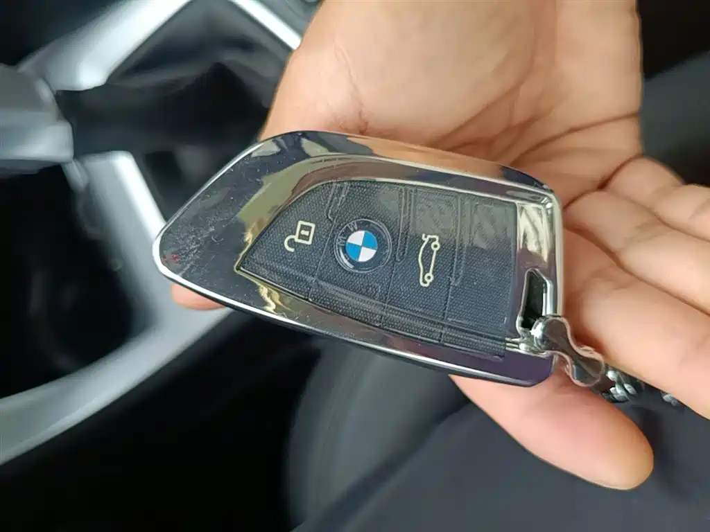 BMW X1 2018 sDrive20Li Leading Model фото 9