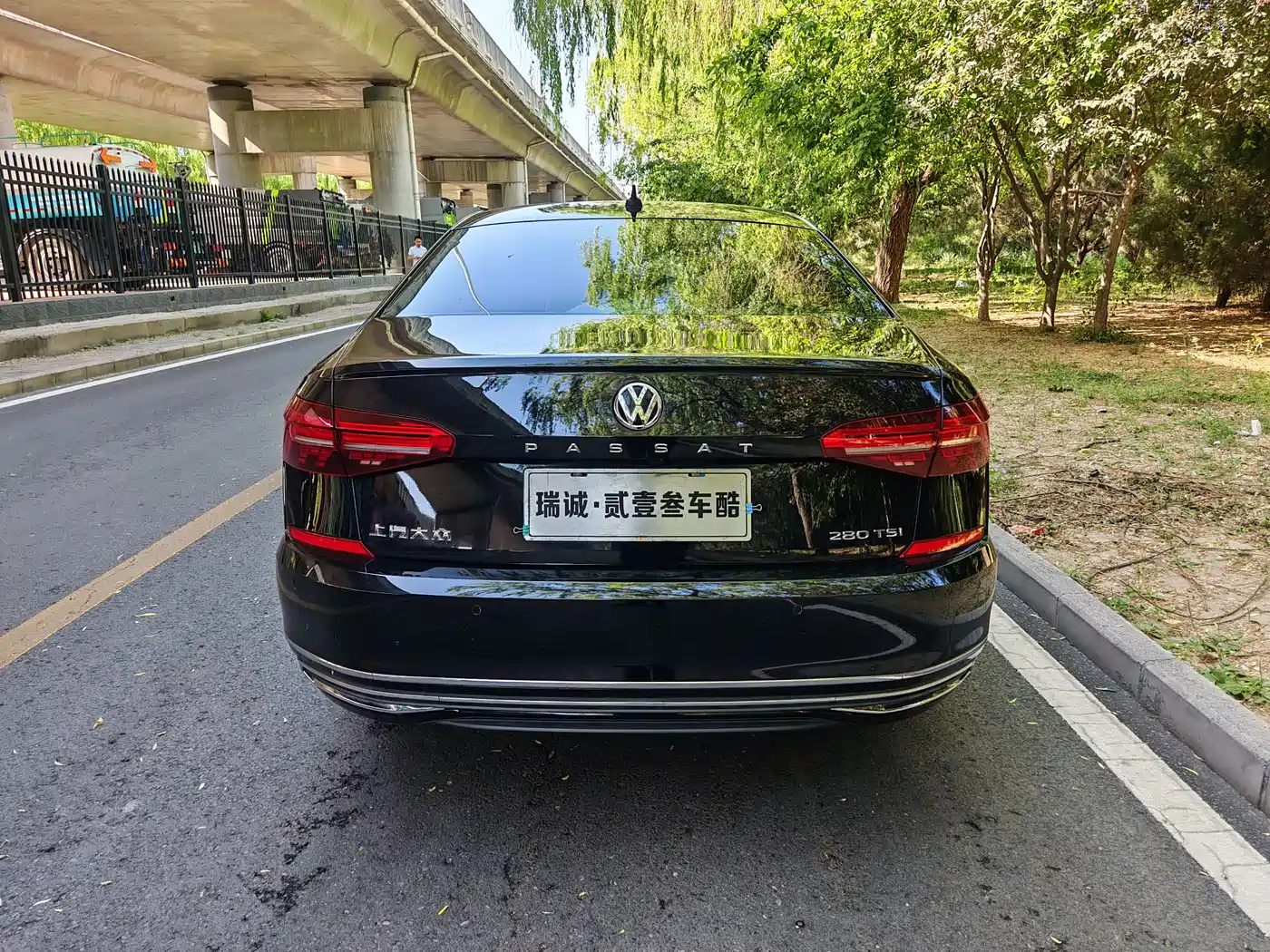 Volkswagen Passat 2020 280TSI Business Edition China VI фото 12