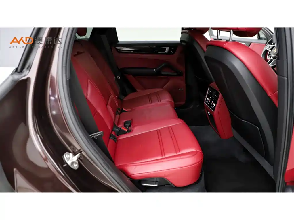 PORSCHE CAYENNE NEW ENERGY