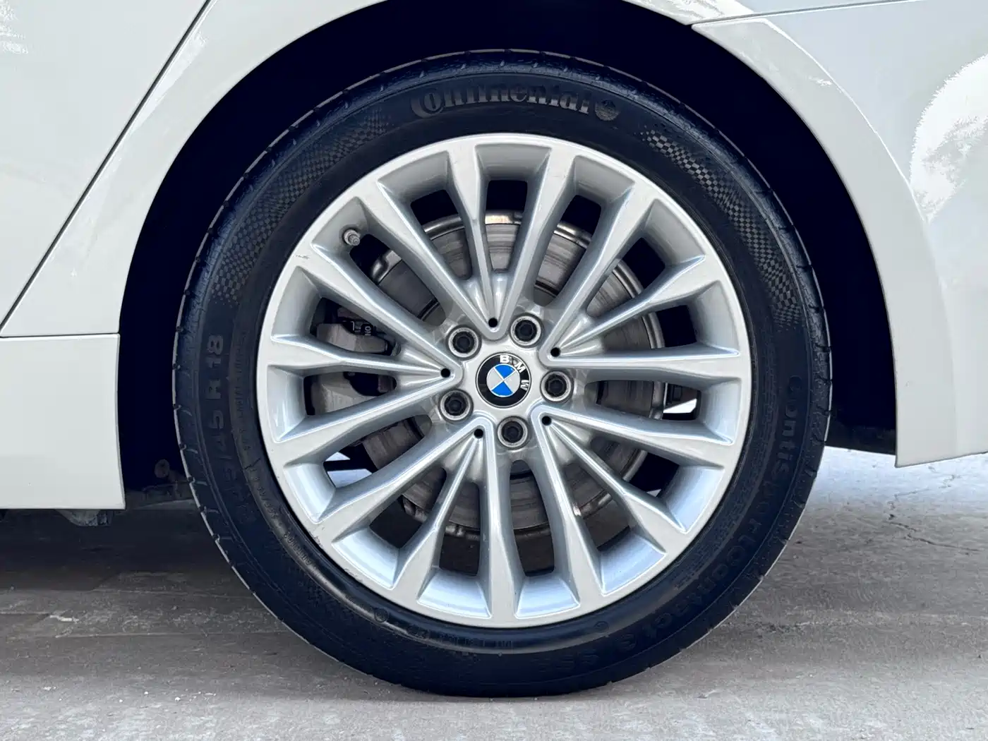 BMW 5 SERIES NEW ENERGY