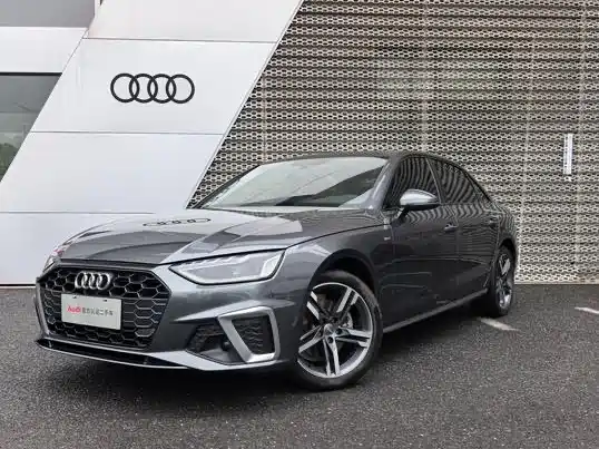 Audi A4L 2020 40 TFSI Luxury Dynamic