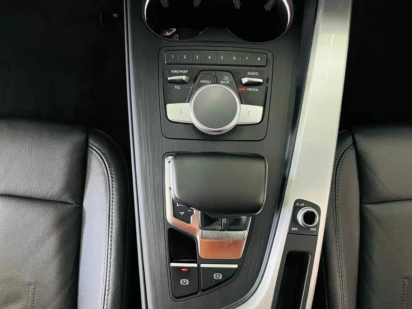 Audi A4L 2019 40 TFSI Fashion (China VI) фото 11