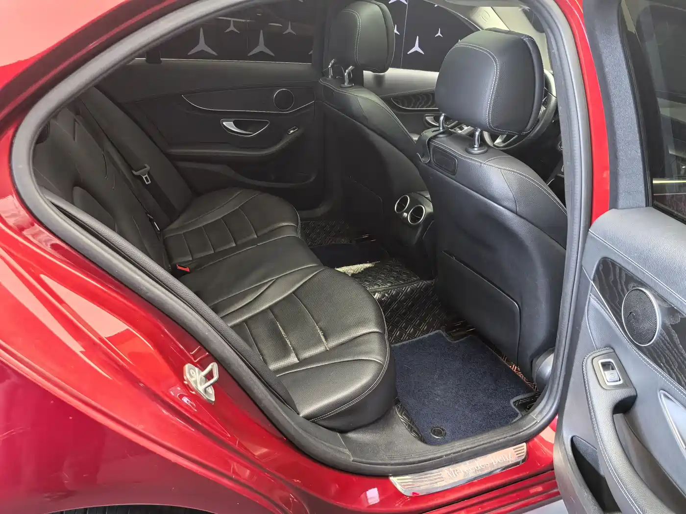 Mercedes-Benz C-Class 2017 Facelift C 200 L Sport Edition фото 12