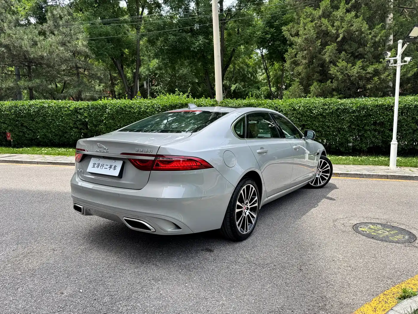 Jaguar XFL 2025 2.0T P250 FWD Luxury Edition фото 5