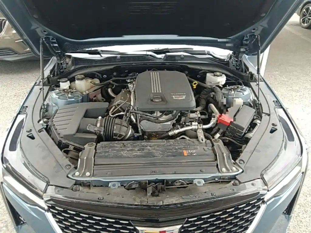 Cadillac CT4 2023 28T Luxury Model фото 20