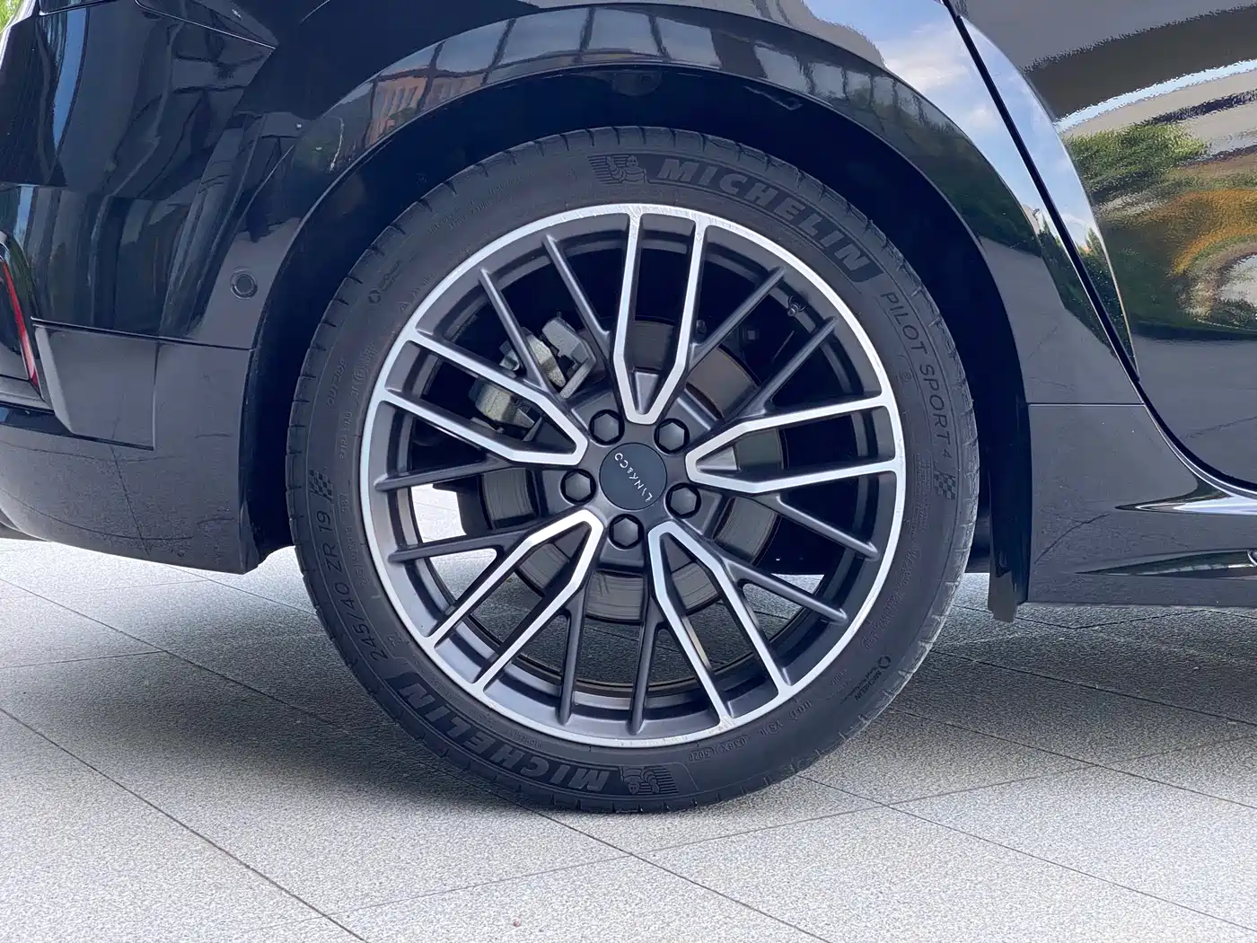 Lynk & Co 02 Hatchback 2021 2.0TD Halo Driving Control Package Edition фото 14