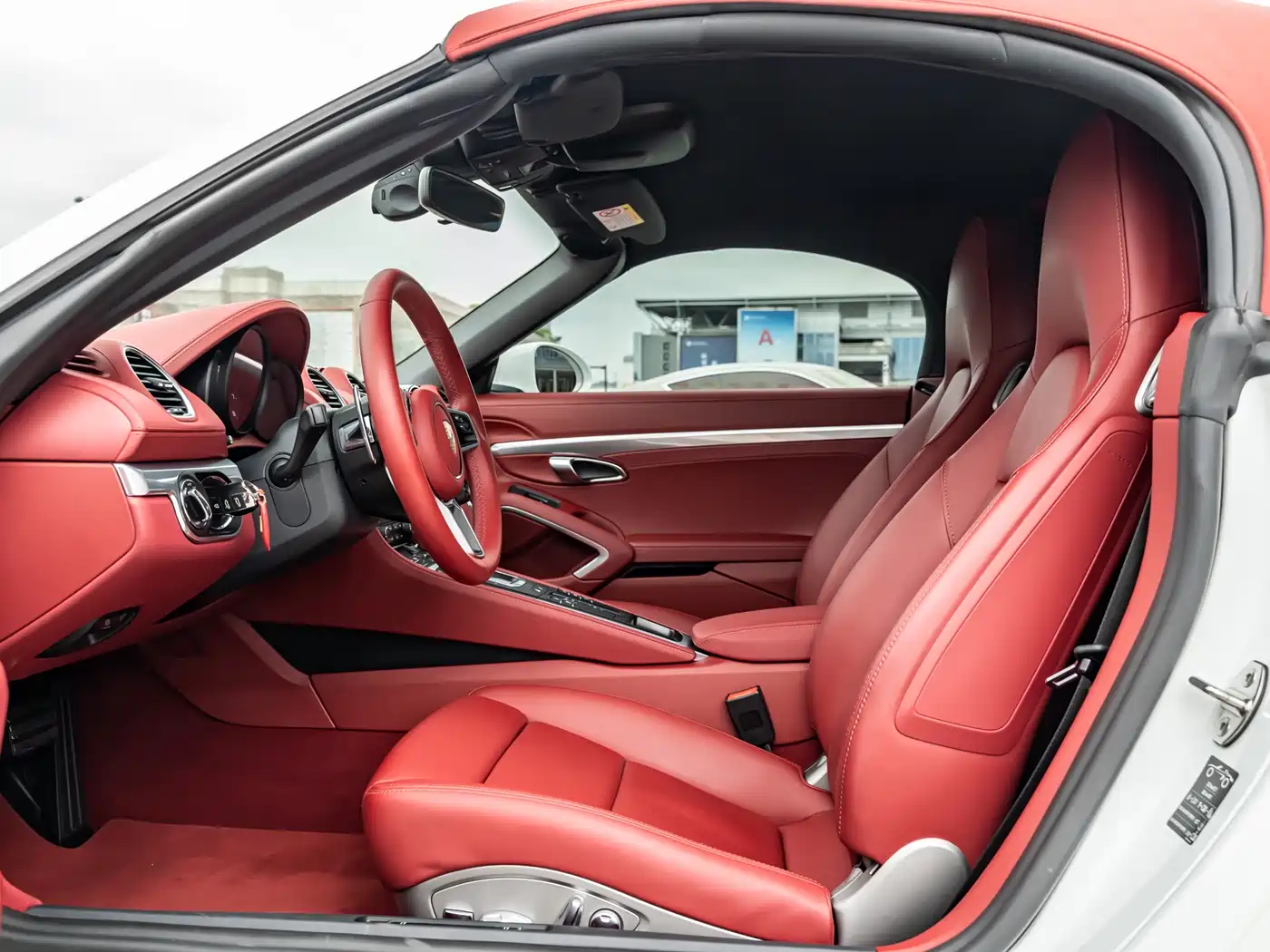 Porsche 718 2022 Boxster 2.0T фото 20