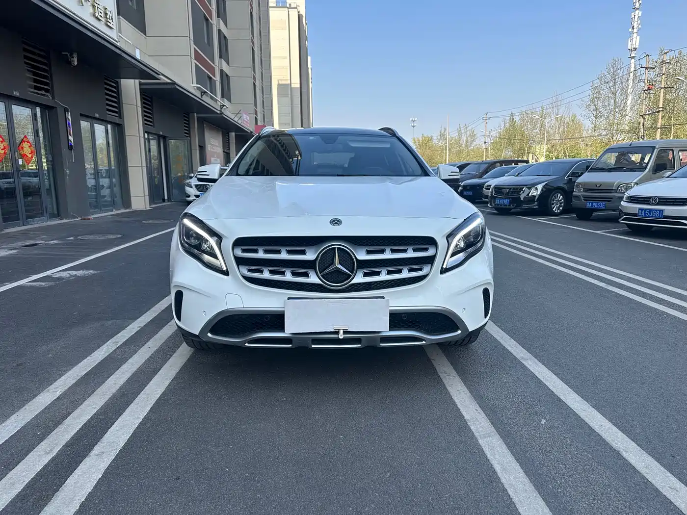 Mercedes-Benz GLA 2018 GLA 200 Fashion фото 2