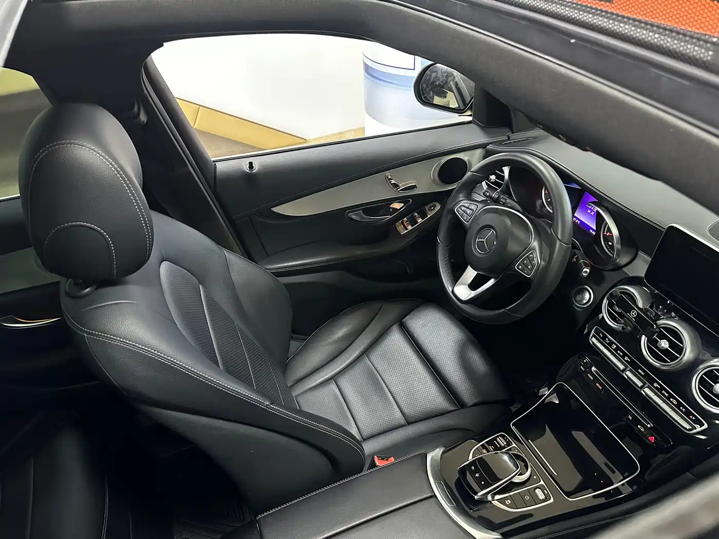 Mercedes-Benz GLC 2016 GLC 200 4MATIC фото 15