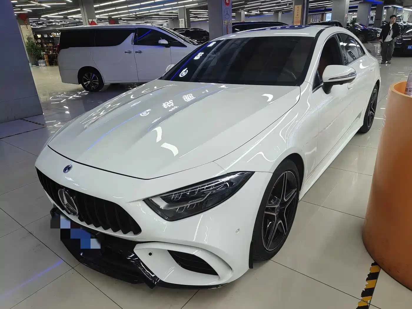 Mercedes-Benz CLS 2023 Model CLS 300 Sport Version фото 12