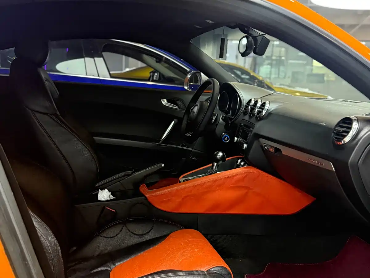 Фото 7 - Audi TTS