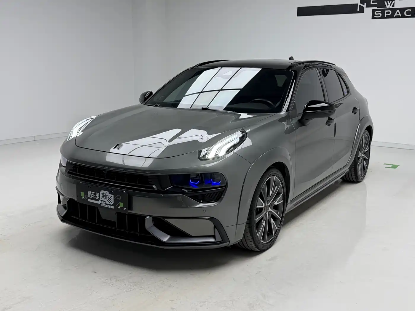 Lynk & Co 02 Hatchback 2022 2.0TD Pro