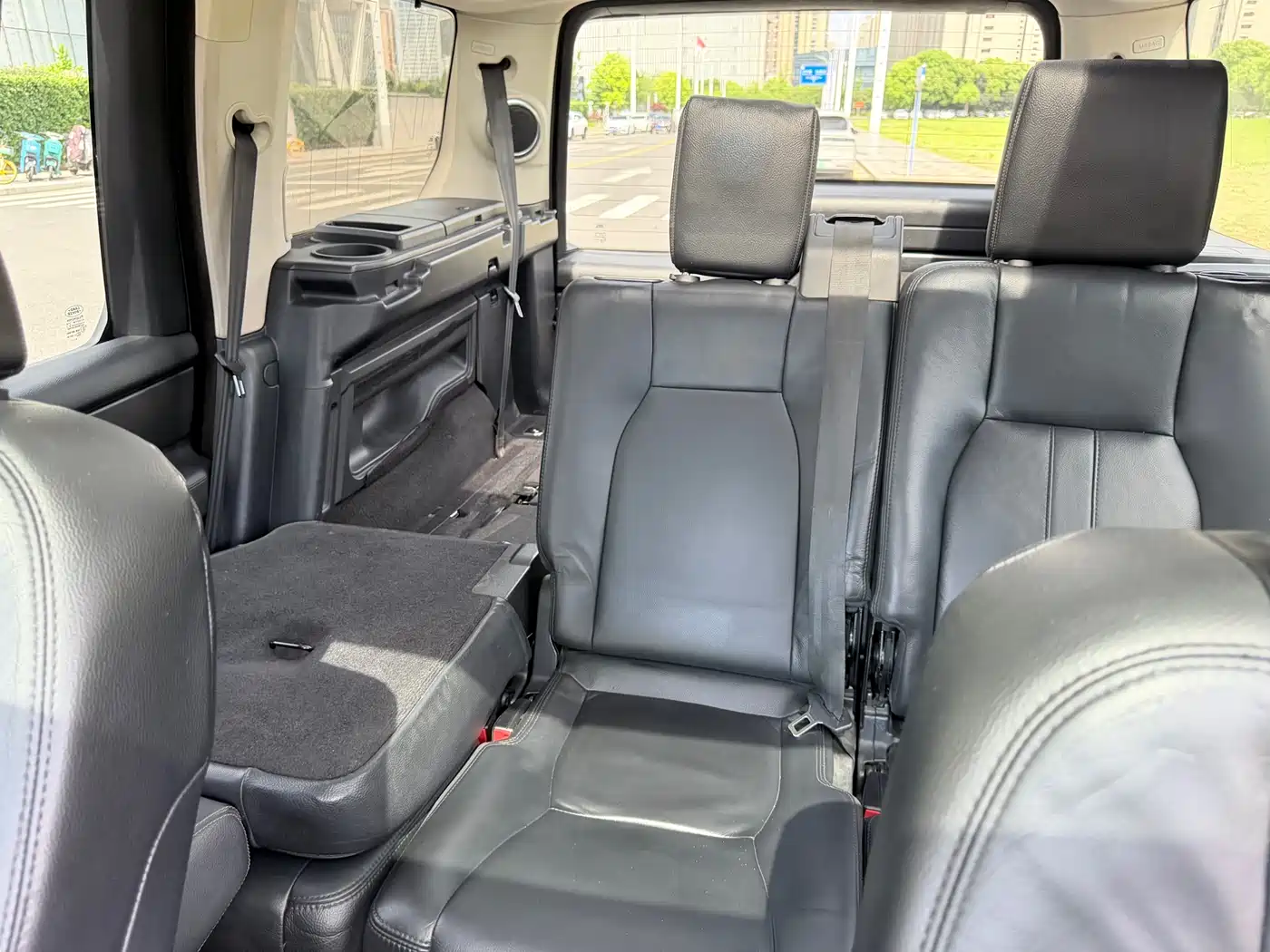 Land Rover Discovery 2015 3.0 SDV6 HSE Diesel фото 15