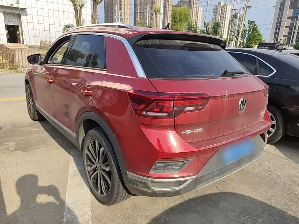 VOLKSWAGEN T-ROC EXPLORING SONGS