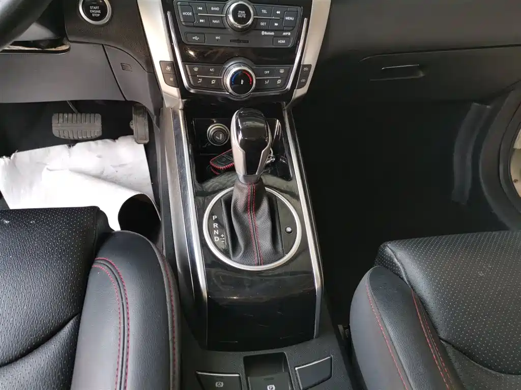 Zotye Damai X5 2019 2017 Model Classic 1.5T CVT Ultimate