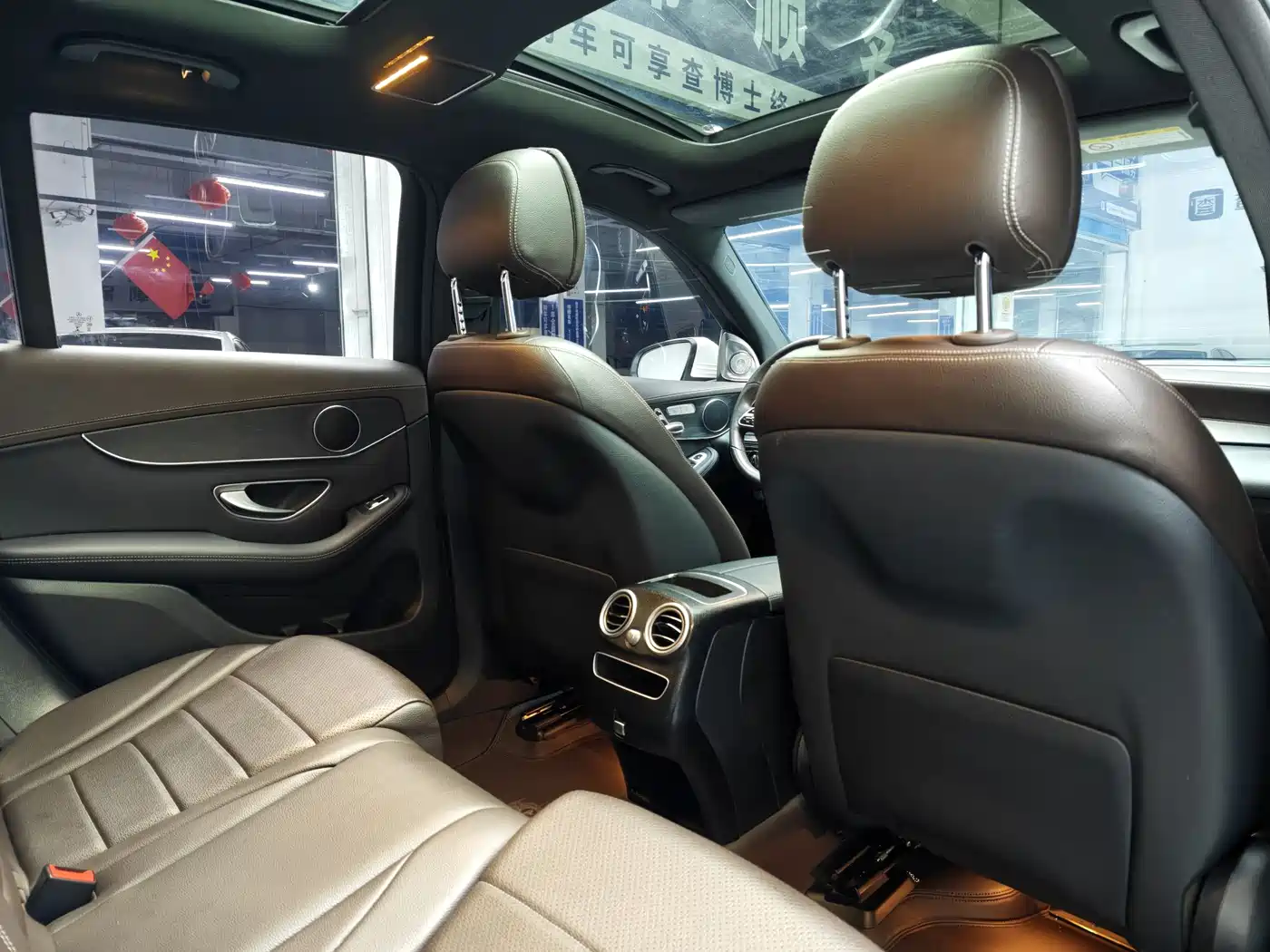 Mercedes-Benz GLC 2022 Model GLC 260 L 4MATIC Dynamic Edition фото 11