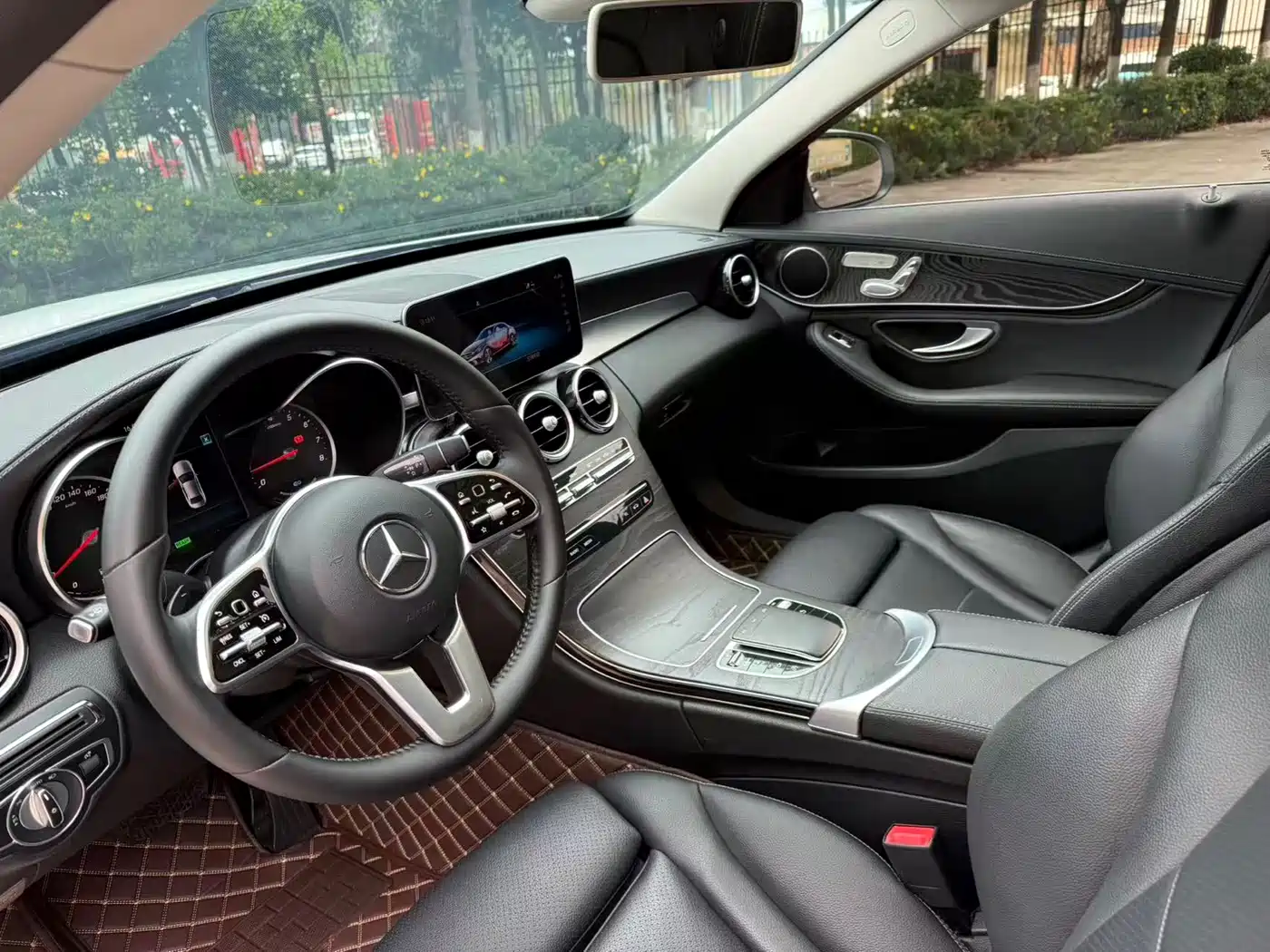 Mercedes-Benz C-Class 2019 C 260 L Sport фото 25