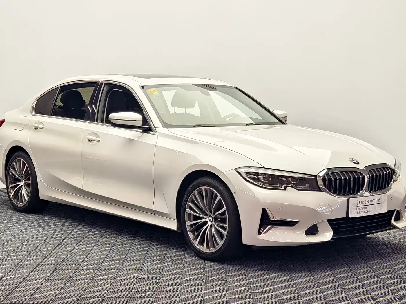 BMW 3 Series 2020 325Li Launch Edition фото 3