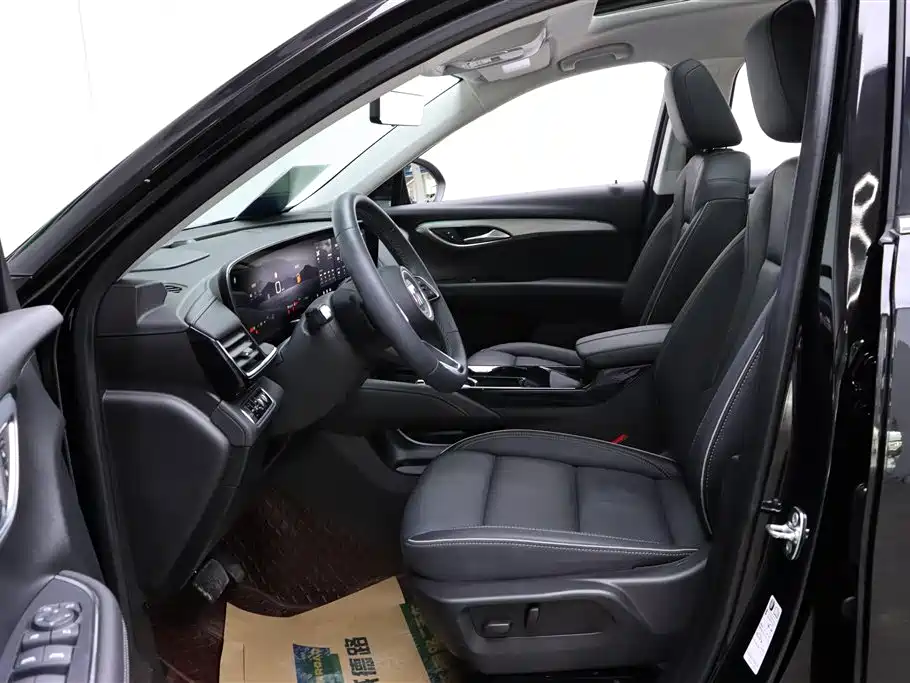 Buick Envision Plus 2025 Enclave Plus 28T 2WD Platinum Edition фото 15
