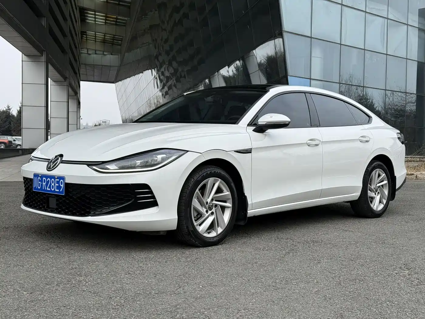 Volkswagen Lamando 2022 Lamando L 280TSI DSG Sporty Edition