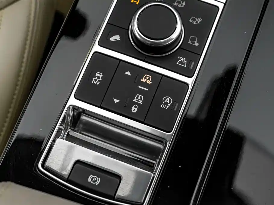 Land Rover Discovery 2019 3.0 SC V6 HSE фото 30