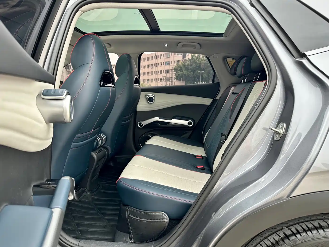 BYD Yuan PLUS 2022 430KM Premium фото 10