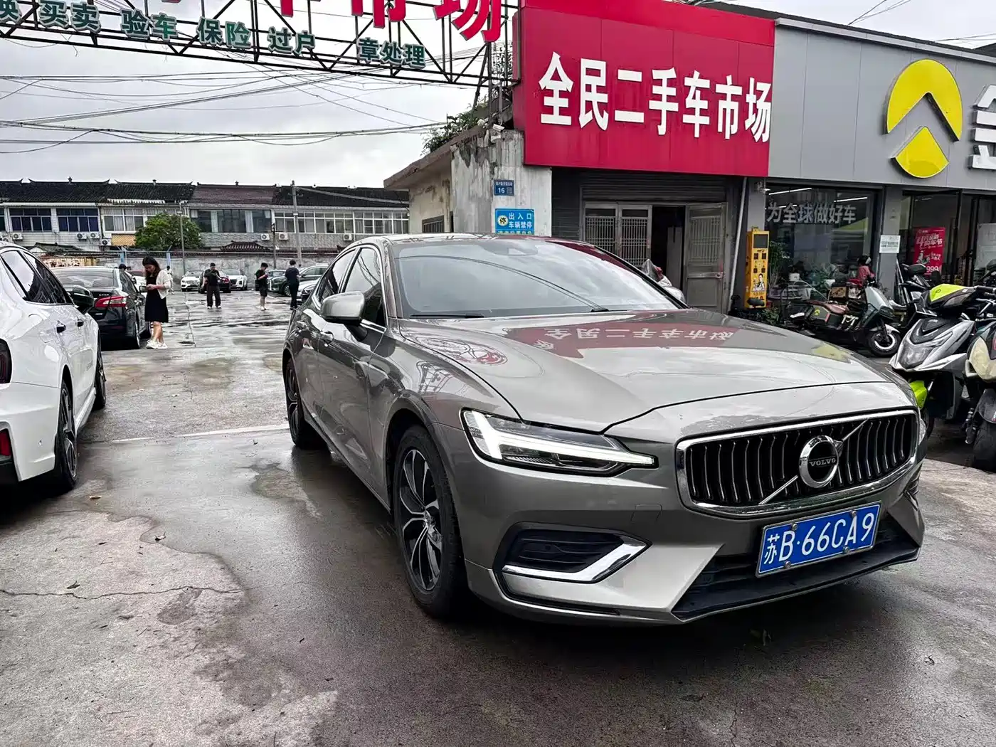 VOLVO S60