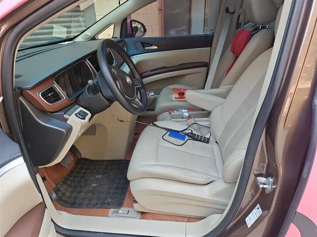 Buick GL8 2018 28T Luxury Model China VI фото 8