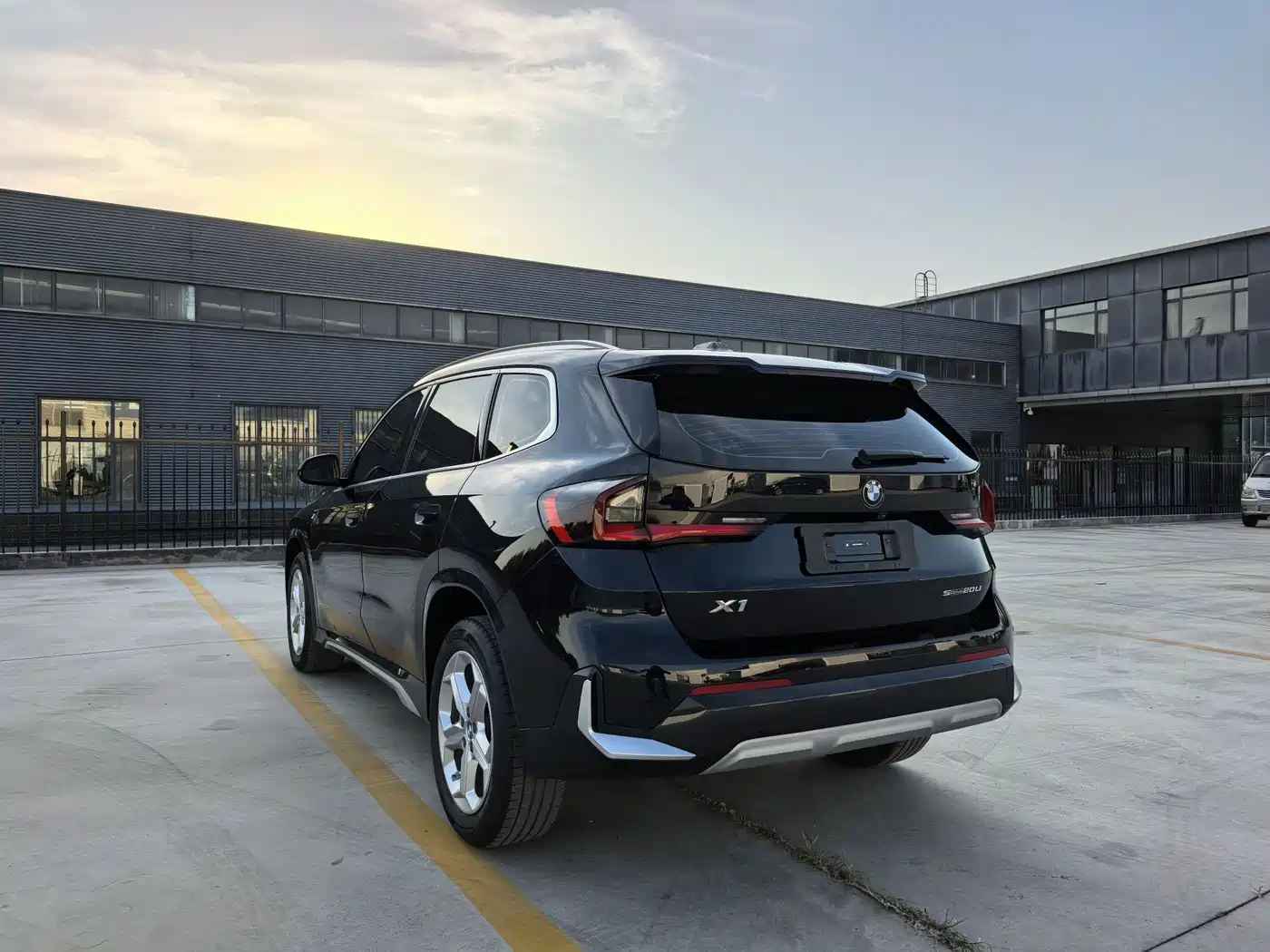 BMW X1 2023 sDrive20Li X Design Package фото 5