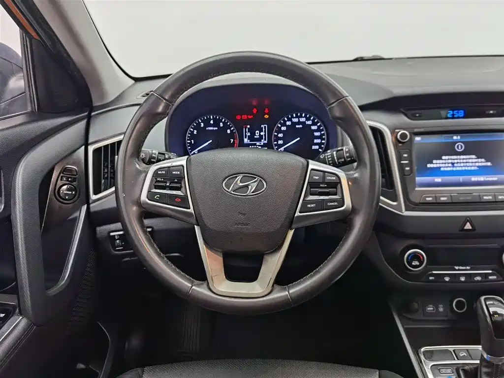 Hyundai Beijing Hyundai ix25 2015 1.6L Automatic FWD Premium DLX фото 11
