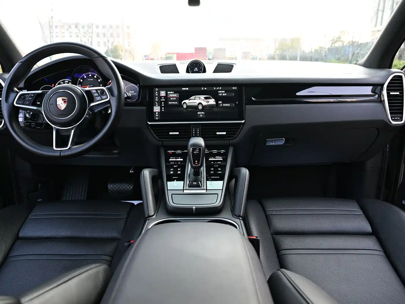 Porsche Cayenne 2019 Cayenne 3.0T фото 4